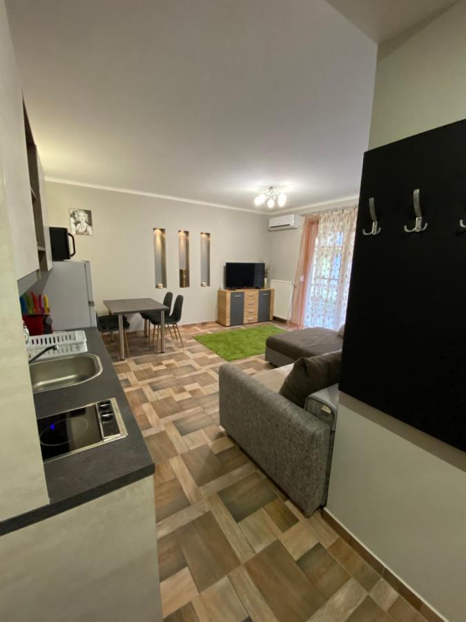 Ferienwohnung Dorina wellness Siófok Exterior foto