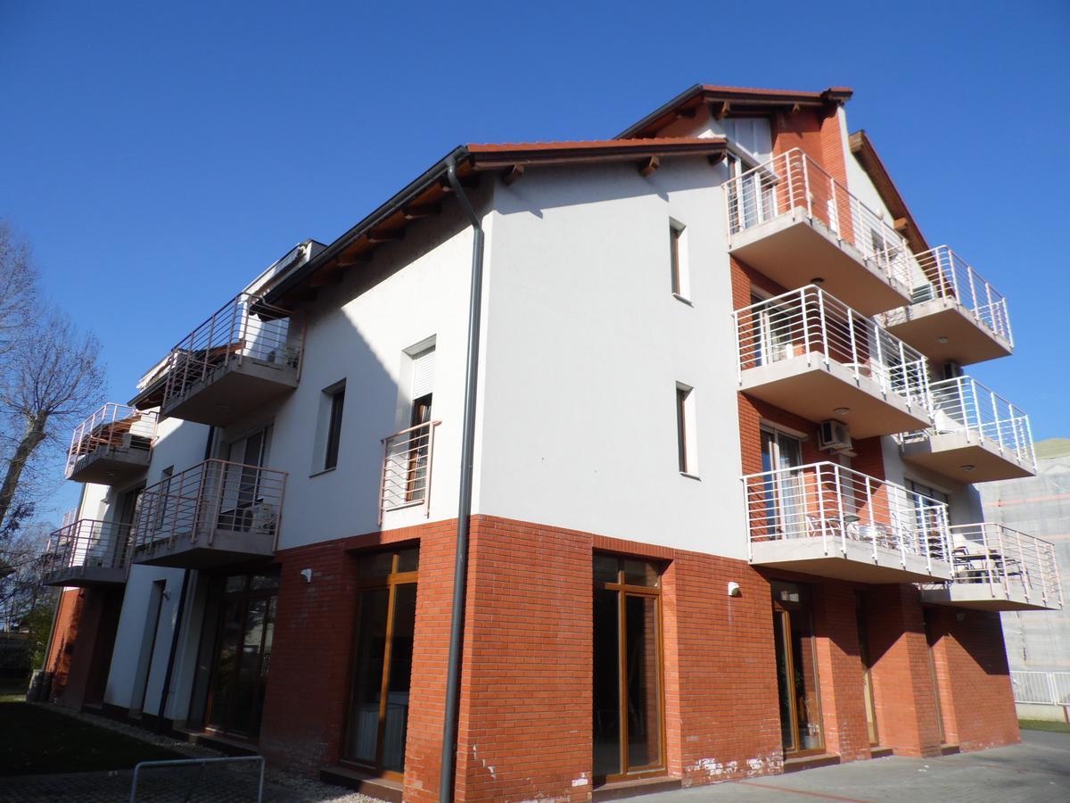 Ferienwohnung Dorina wellness Siófok Exterior foto